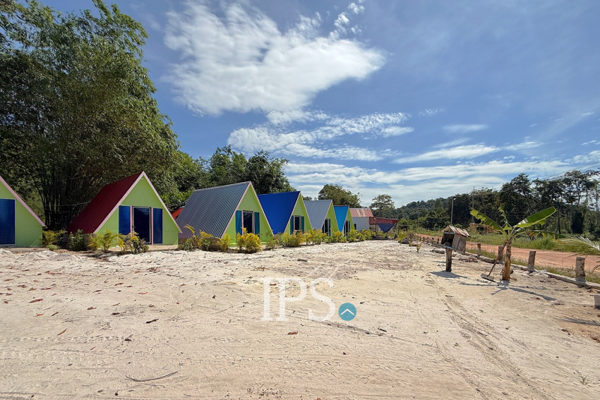 2000 Sqm Property with 10 Bungalows For Rent - Long Set, Koh Rong Island