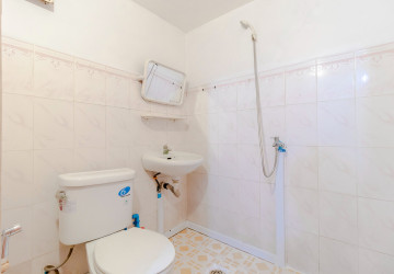 5 Bedroom House For Rent - Sala Kamreuk, Siem Reap thumbnail