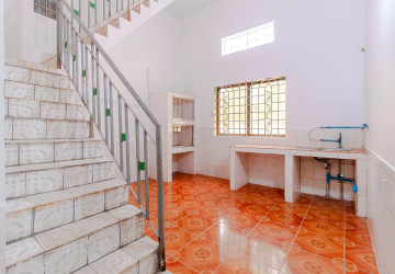 5 Bedroom House For Rent - Sala Kamreuk, Siem Reap thumbnail