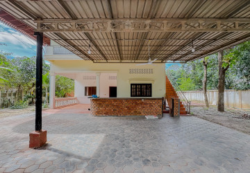 5 Bedroom House For Rent - Sala Kamreuk, Siem Reap thumbnail
