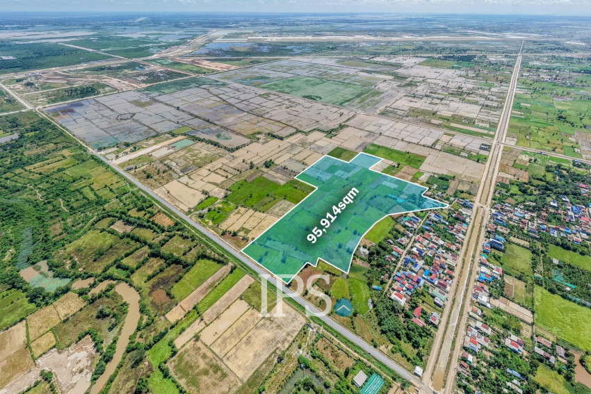 95,914 Sqm Land For Sale - Kandal Stueng, Kandal Province