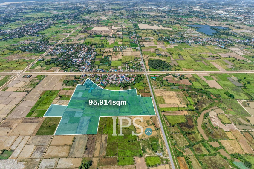 95,914 Sqm Land For Sale - Kandal Stueng, Kandal Province
