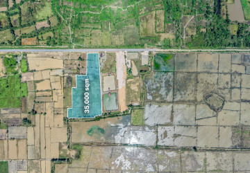 35,000 Sqm Land For Sale - Kandal Stueng, Kandal Province thumbnail