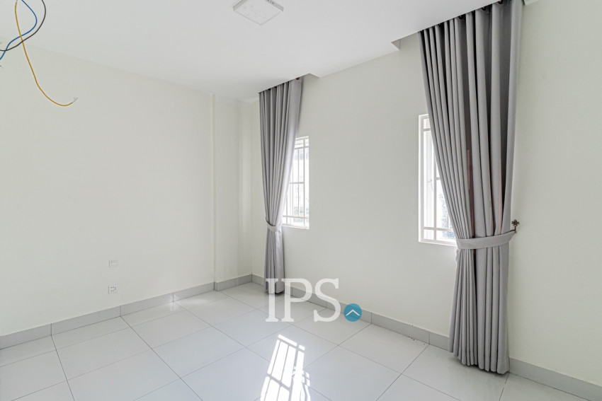4 Bedroom Commercial Shophouse For Sale - Prey Sa, Phnom Penh