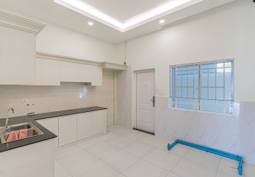 4 Bedroom Commercial Shophouse For Sale - Prey Sa, Phnom Penh thumbnail