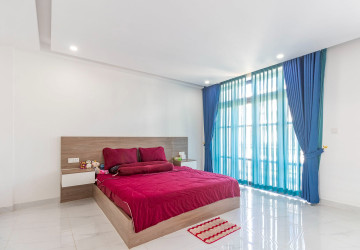 3 Bedroom Flat For Rent - Sala Kamreuk, Siem Reap thumbnail