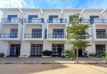 3 Bedroom Flat For Rent - Sala Kamreuk, Siem Reap thumbnail