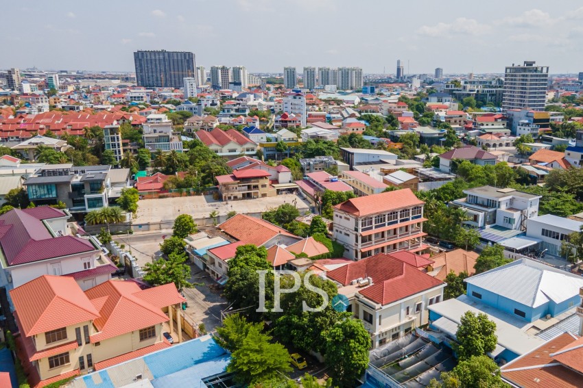 10th Floor 2 Bedroom Condo For Sale - Time Square 7, Boeung Kak 1, Phnom Penh