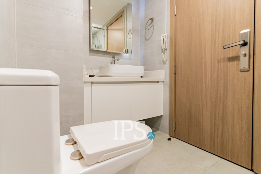 3 Bedroom Condo  For Rent - Parc 21, Boeung Trabek,  Phnom Penh