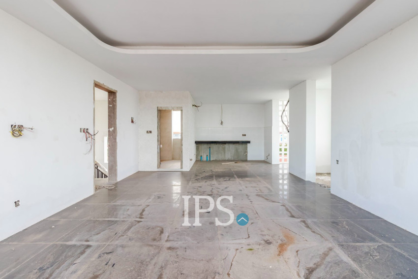 19 Bedroom Commercial Building For Sale - Svay Dangkum, Siem Reap