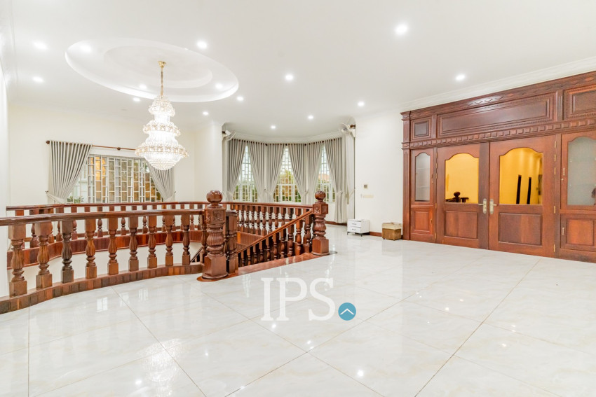 10 Bedroom Villa  For Rent - Prek Leap, Phnom Penh