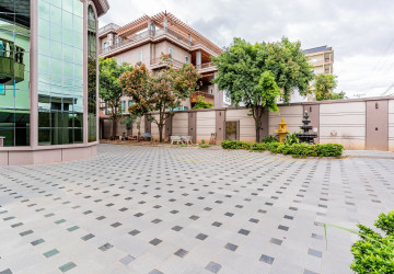 10 Bedroom Villa  For Rent - Prek Leap, Phnom Penh thumbnail