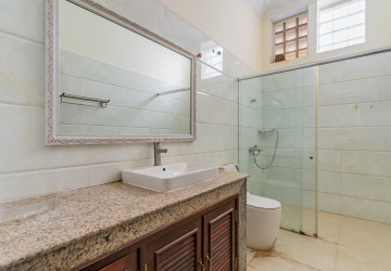 10 Bedroom Villa  For Rent - Prek Leap, Phnom Penh thumbnail