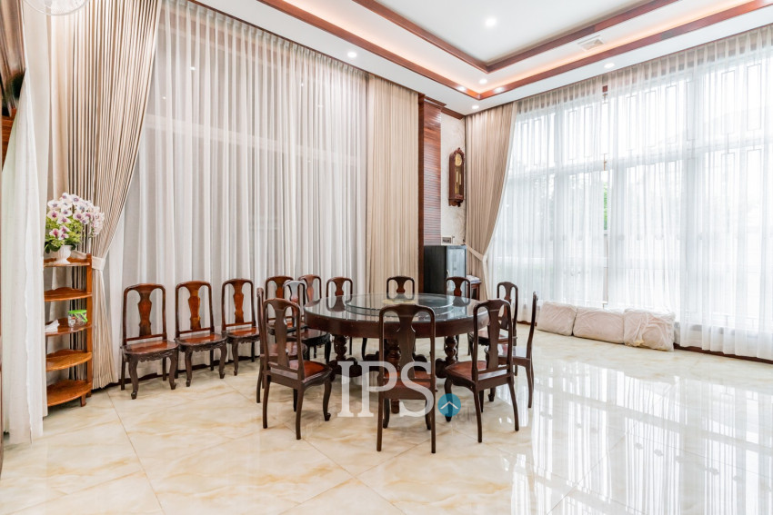 20 Bedroom Commercial Villa For Rent - Prek Leap, Phnom Penh