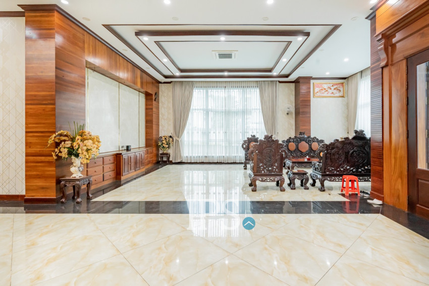 20 Bedroom Commercial Villa For Rent - Prek Leap, Phnom Penh