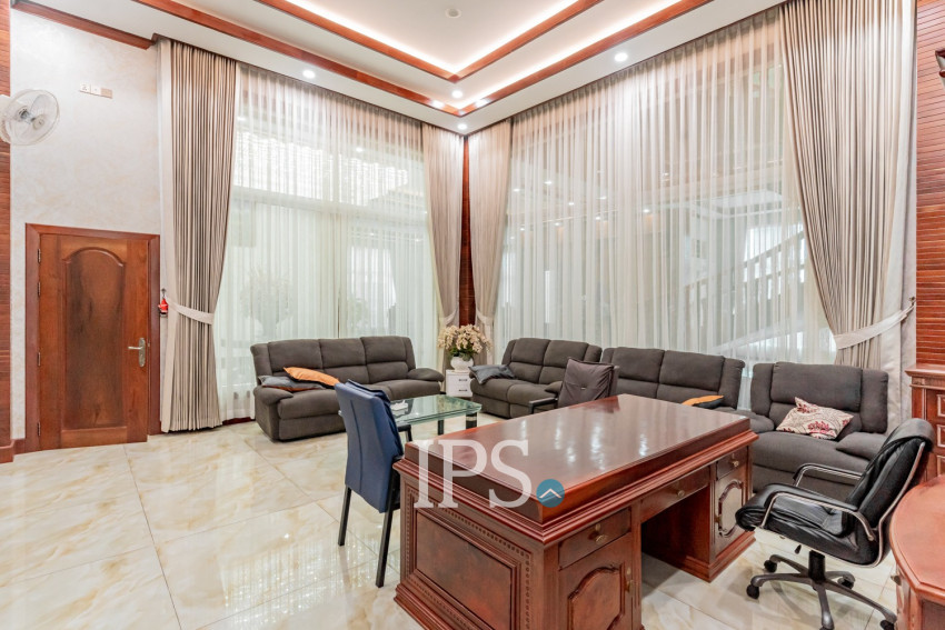 20 Bedroom Commercial Villa For Rent - Prek Leap, Phnom Penh