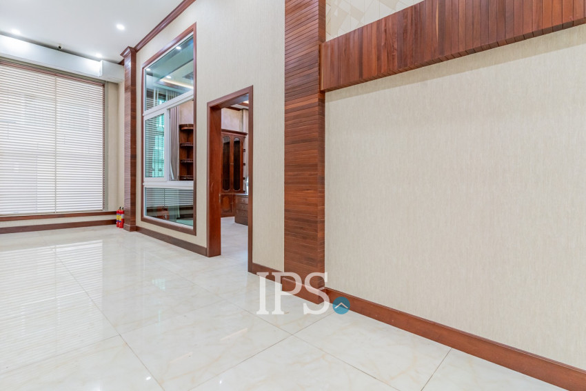 20 Bedroom Commercial Villa For Rent - Prek Leap, Phnom Penh