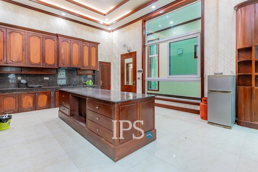 20 Bedroom Commercial Villa For Rent - Prek Leap, Phnom Penh