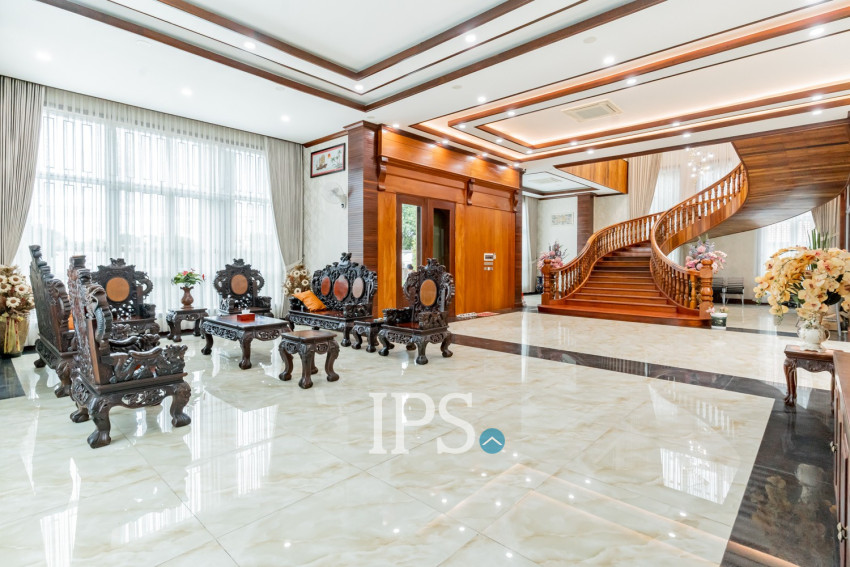 20 Bedroom Commercial Villa For Rent - Prek Leap, Phnom Penh