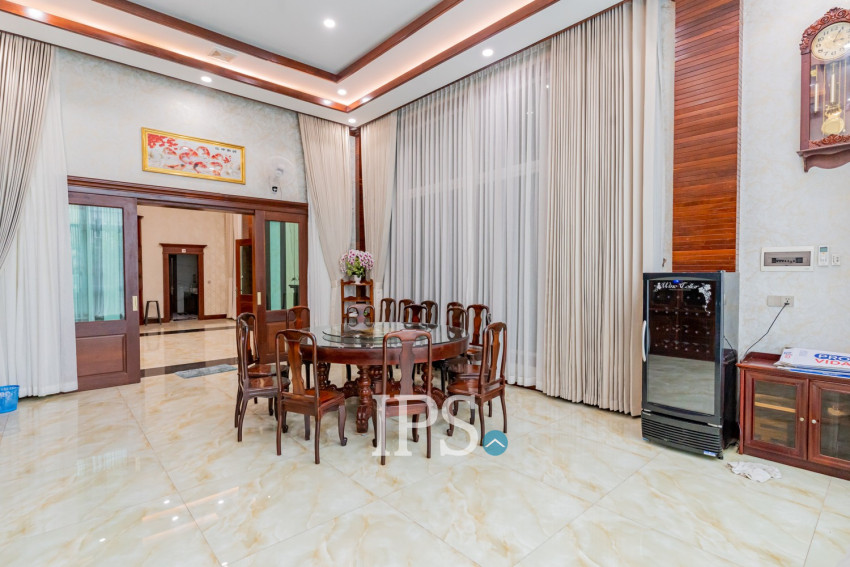 20 Bedroom Commercial Villa For Rent - Prek Leap, Phnom Penh