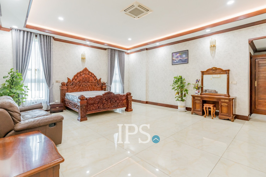 20 Bedroom Commercial Villa For Rent - Prek Leap, Phnom Penh