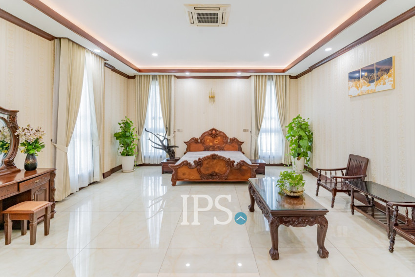 20 Bedroom Commercial Villa For Rent - Prek Leap, Phnom Penh