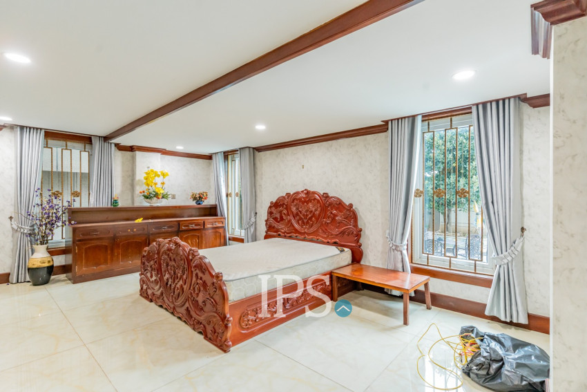 20 Bedroom Commercial Villa For Rent - Prek Leap, Phnom Penh