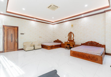20 Bedroom  Commercial Villa  For Rent - Prek Leap, Phnom Penh thumbnail