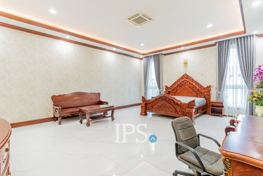 20 Bedroom Commercial Villa For Rent - Prek Leap, Phnom Penh