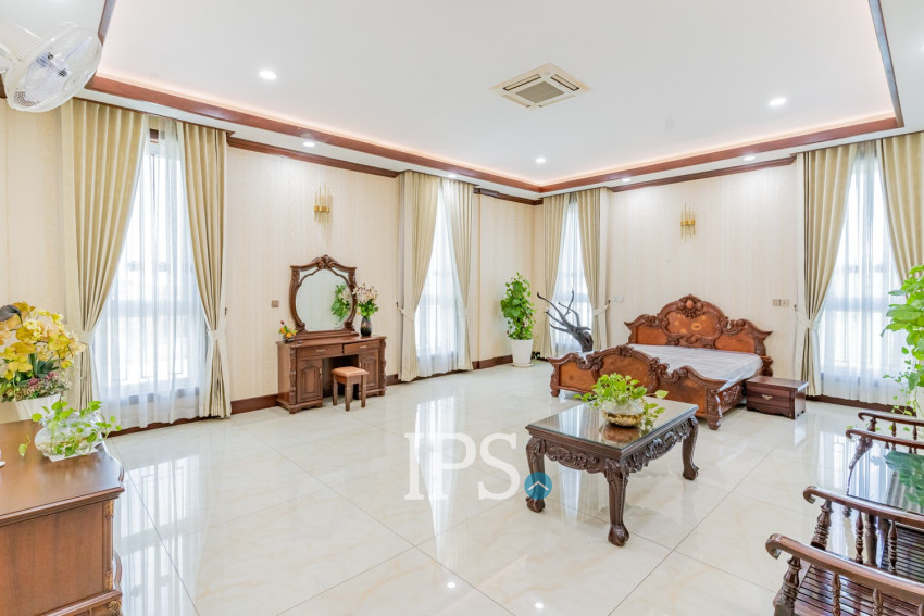 20 Bedroom Commercial Villa For Rent - Prek Leap, Phnom Penh