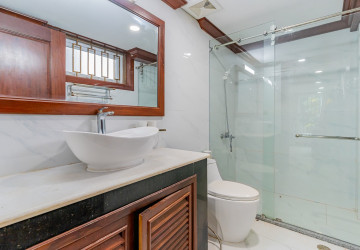 20 Bedroom  Commercial Villa  For Rent - Prek Leap, Phnom Penh thumbnail