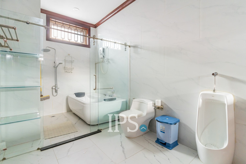 20 Bedroom Commercial Villa For Rent - Prek Leap, Phnom Penh