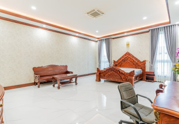20 Bedroom  Commercial Villa  For Rent - Prek Leap, Phnom Penh thumbnail