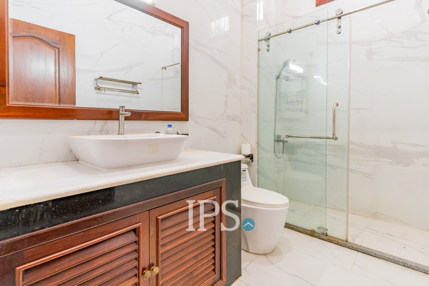 20 Bedroom Commercial Villa For Rent - Prek Leap, Phnom Penh