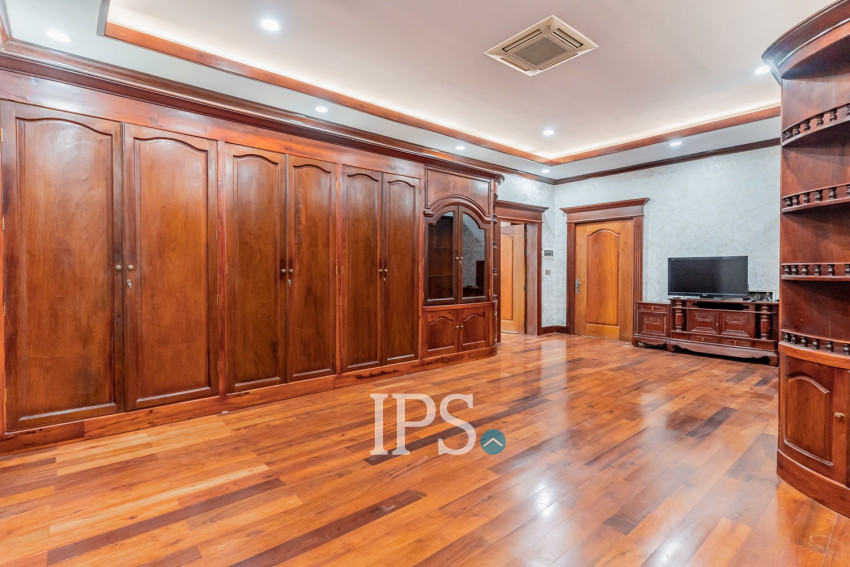 20 Bedroom Commercial Villa For Rent - Prek Leap, Phnom Penh