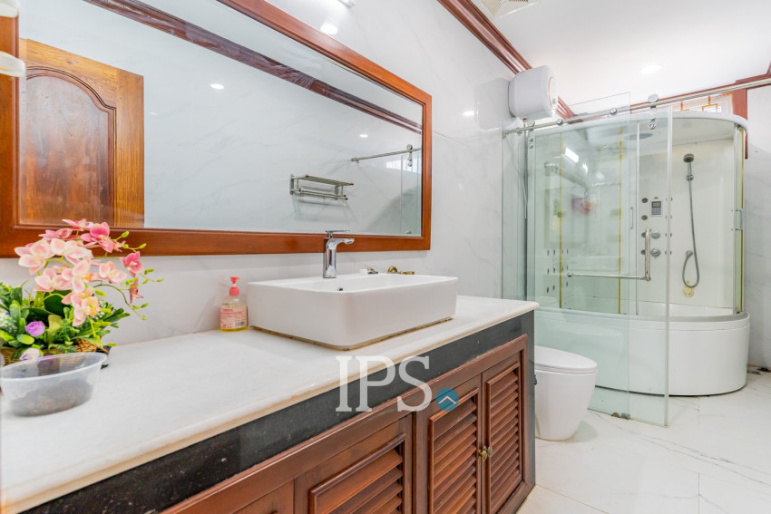 20 Bedroom Commercial Villa For Rent - Prek Leap, Phnom Penh