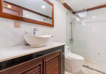 20 Bedroom  Commercial Villa  For Rent - Prek Leap, Phnom Penh thumbnail