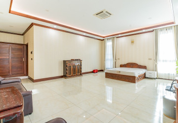20 Bedroom  Commercial Villa  For Rent - Prek Leap, Phnom Penh thumbnail