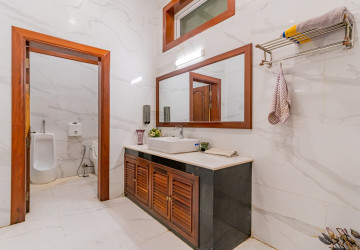 20 Bedroom  Commercial Villa  For Rent - Prek Leap, Phnom Penh thumbnail