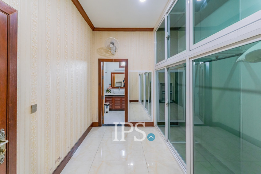 20 Bedroom Commercial Villa For Rent - Prek Leap, Phnom Penh