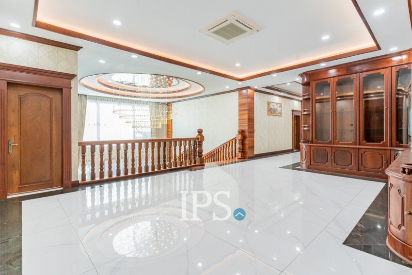 20 Bedroom Commercial Villa For Rent - Prek Leap, Phnom Penh