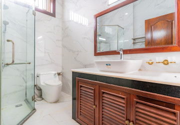 20 Bedroom  Commercial Villa  For Rent - Prek Leap, Phnom Penh thumbnail