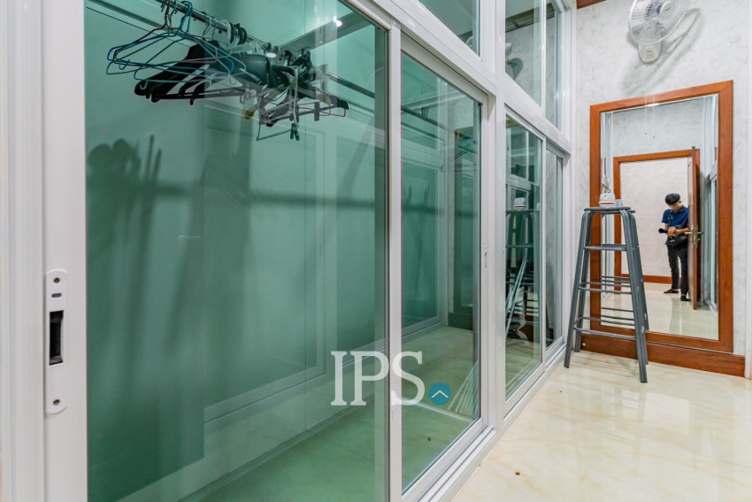 20 Bedroom Commercial Villa For Rent - Prek Leap, Phnom Penh