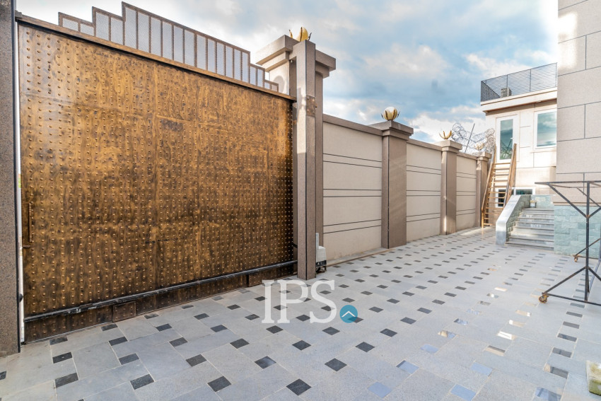 20 Bedroom Commercial Villa For Rent - Prek Leap, Phnom Penh