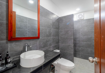 1 Bedroom Apartment For Rent - Svay Dangkum, Siem Reap thumbnail