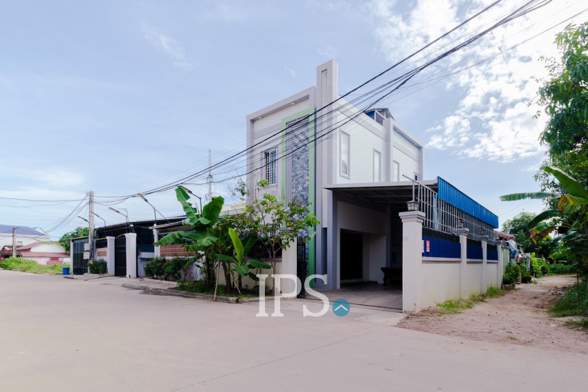 2 Bedroom House For Sale - Slor Kram, Siem Reap