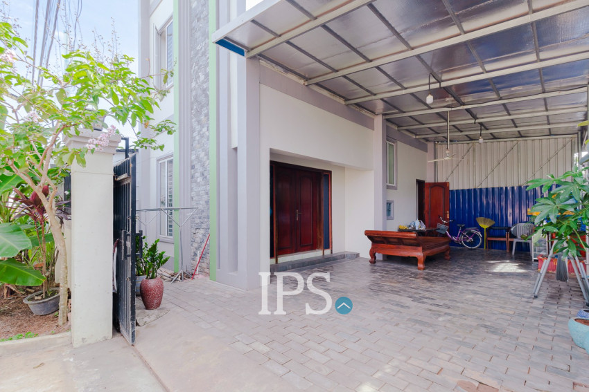 2 Bedroom House For Sale - Slor Kram, Siem Reap