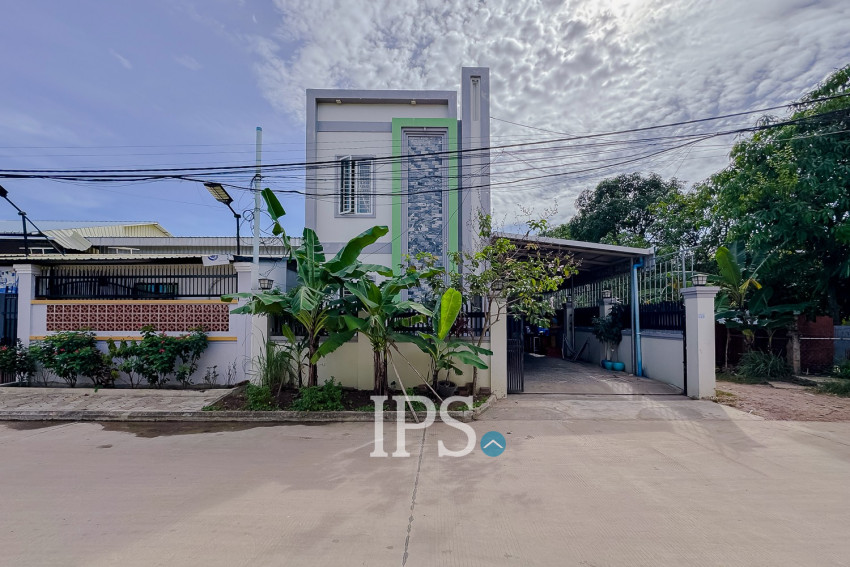 2 Bedroom House For Sale - Slor Kram, Siem Reap