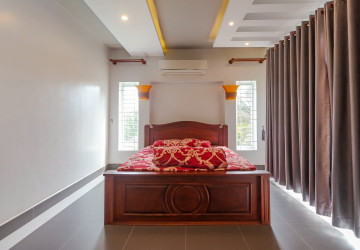 8 Bedroom Villa For Rent - Kouk Chak, Siem Reap thumbnail