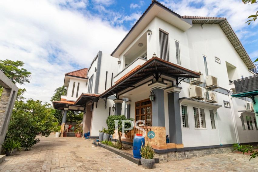 8 Bedroom Villa For Rent - Kouk Chak, Siem Reap